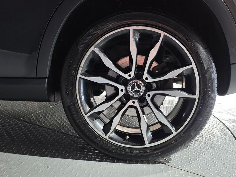 2019 Mercedes-Benz A-Class GLA250 4MATIC photo 21