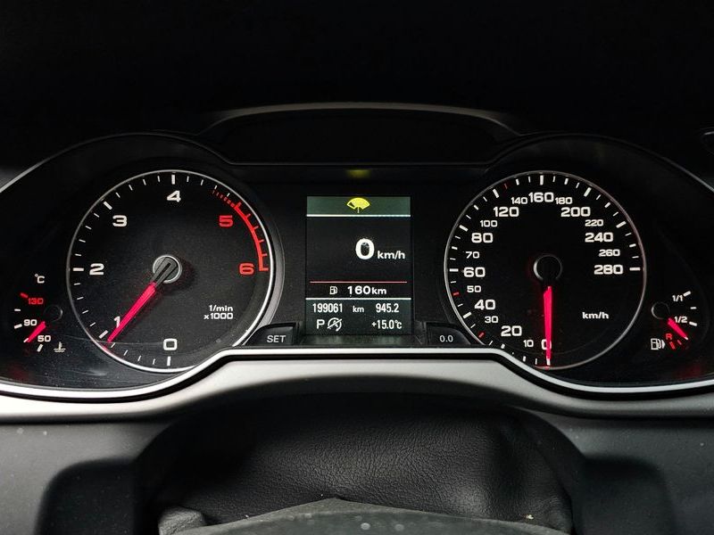 2014 Audi A4 2.0 TDI Quattro Dynamic B8 photo 8