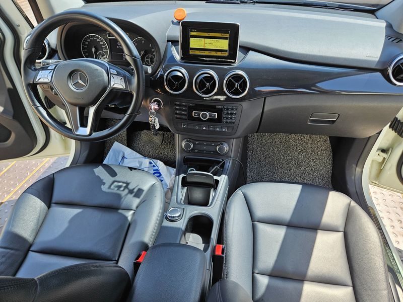 2012 Mercedes-Benz B-클래스 W246 B200 CDI Blue efficiency photo 11