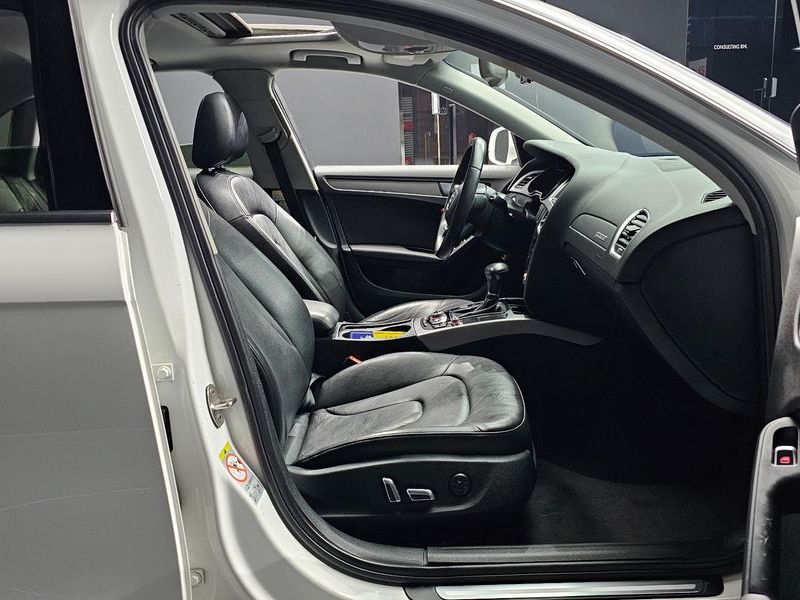 2014 Audi A4 2.0 TDI Quattro Dynamic B8 photo 11