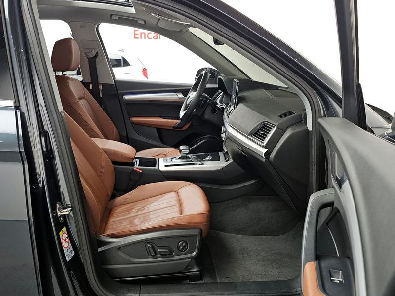 2023 Audi Q5 45 TFSI Quattro Sportback photo 11