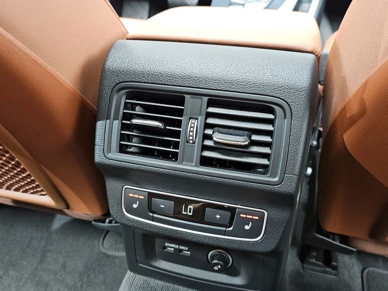2023 Audi Q5 45 TFSI Quattro Sportback photo 19