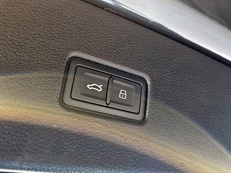 2023 Audi Q5 45 TFSI Quattro Sportback photo 29