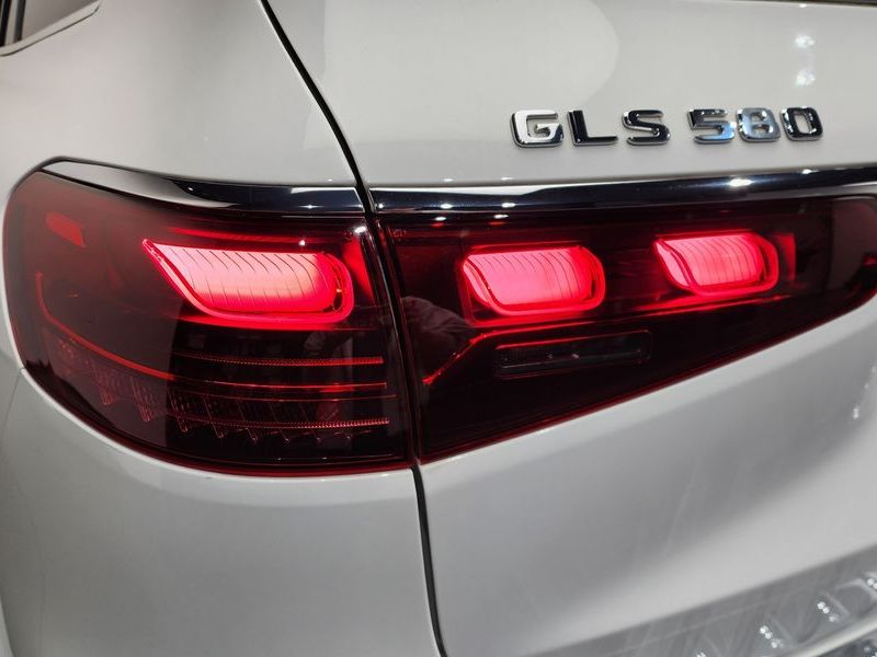 2024 Mercedes-Benz S-Class GLS580 4MATIC photo 23