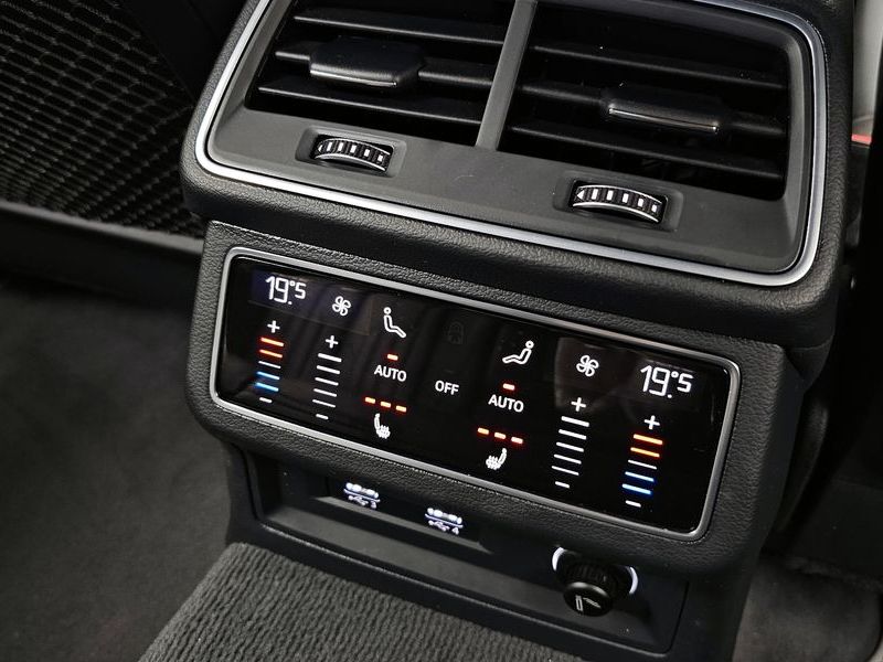 2020 Audi A7 55 TFSI Quattro Premium photo 19