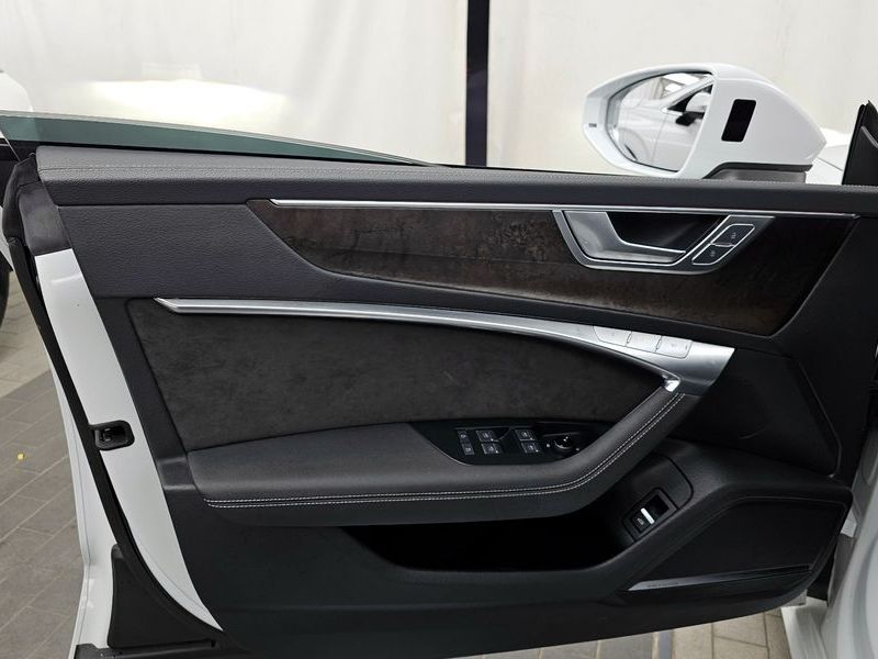2020 Audi A7 55 TFSI Quattro Premium photo 24