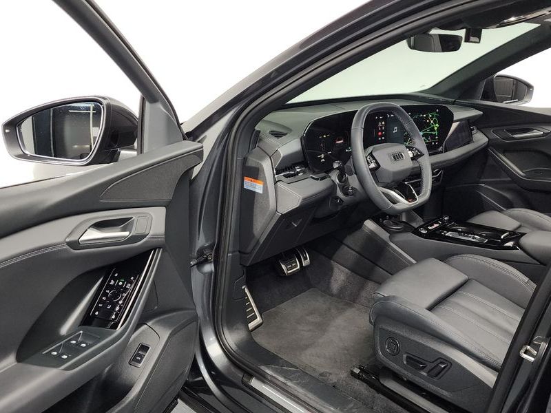2025 Audi Q6 e-트론 Performance Premium photo 10