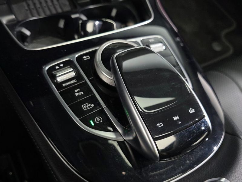 2019 Mercedes-Benz E-Class E300 4MATIC Exclusive photo 20