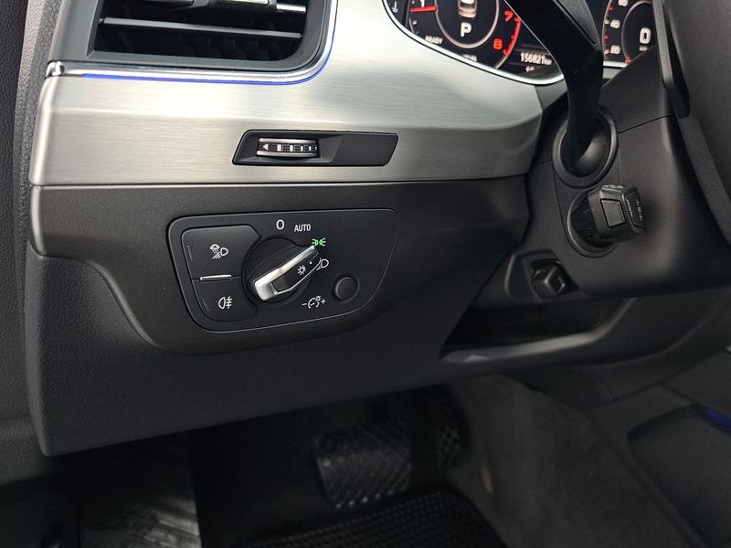 2019 Audi Q7 45 TFSI Quattro photo 18