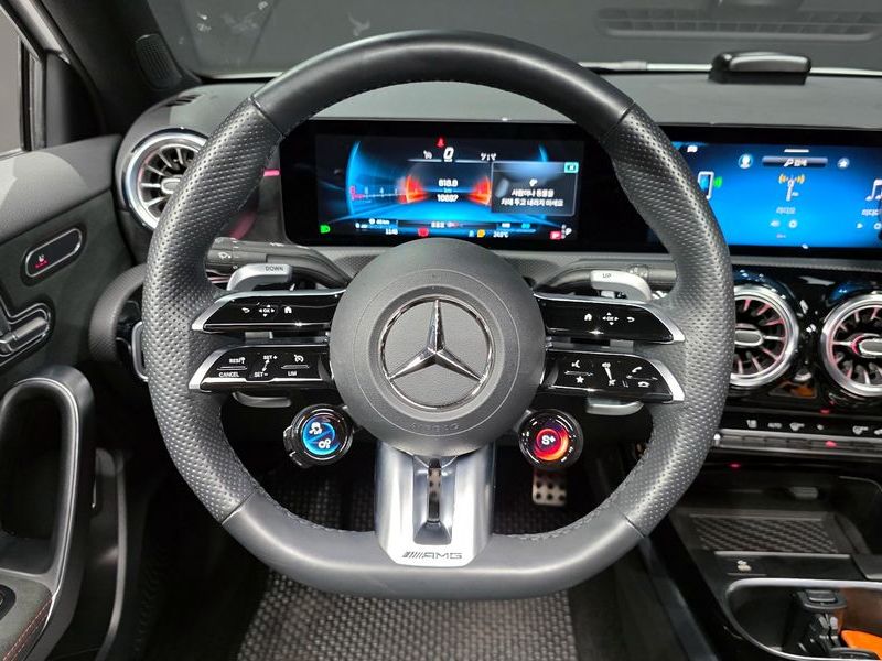 2024 Mercedes-Benz A-Class AMG A35 4MATIC Sedan photo 13