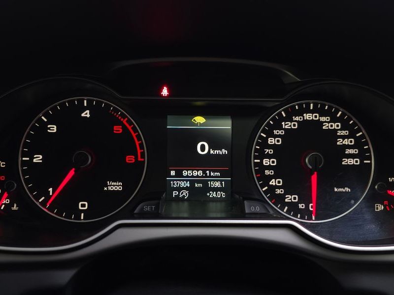 2014 Audi A4 2.0 TDI dynamic B8 photo 8