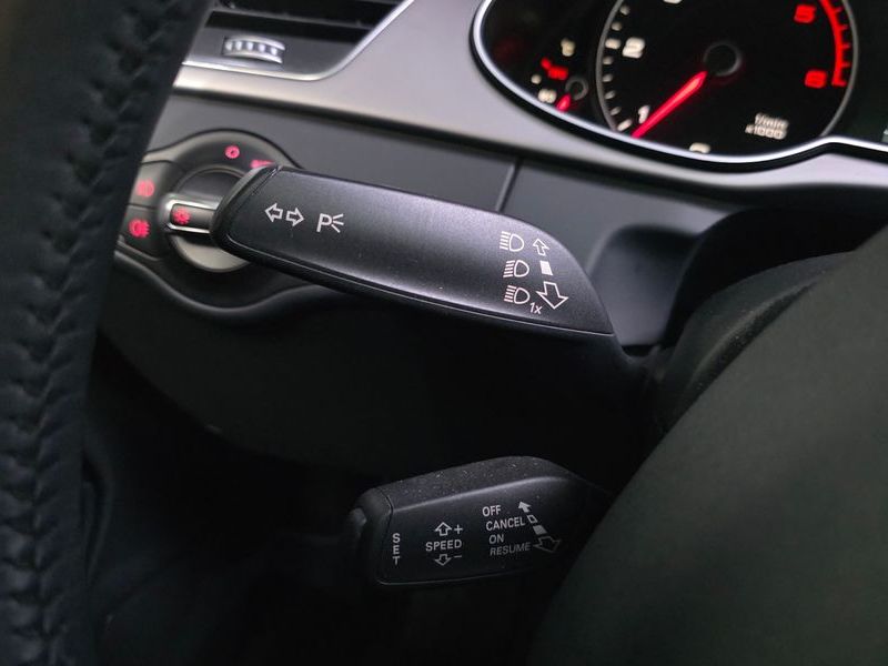 2014 Audi A4 2.0 TDI dynamic B8 photo 18