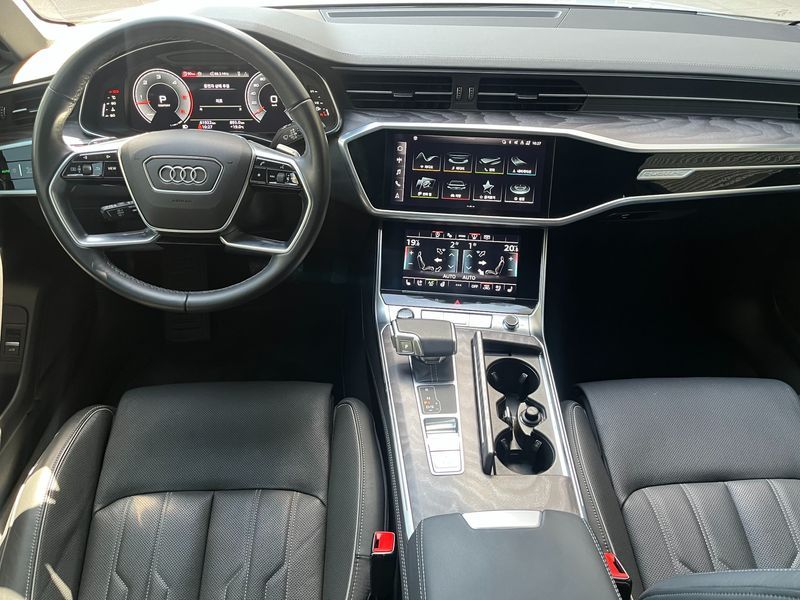 2024 Audi A6 45 TDI Quattro Premium photo 7