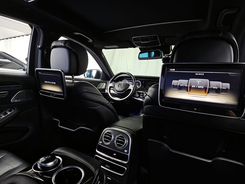2014 Mercedes-Benz S-Class S500L 4MATIC photo 18