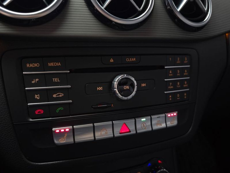 2015 Mercedes-Benz B-클래스 W246 B200 CDI photo 16