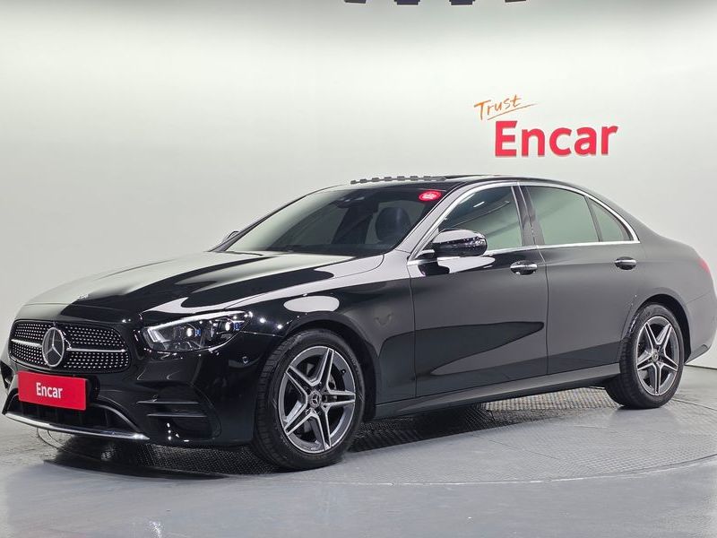 2023 Mercedes-Benz E-Class E250 AMG Line photo 1