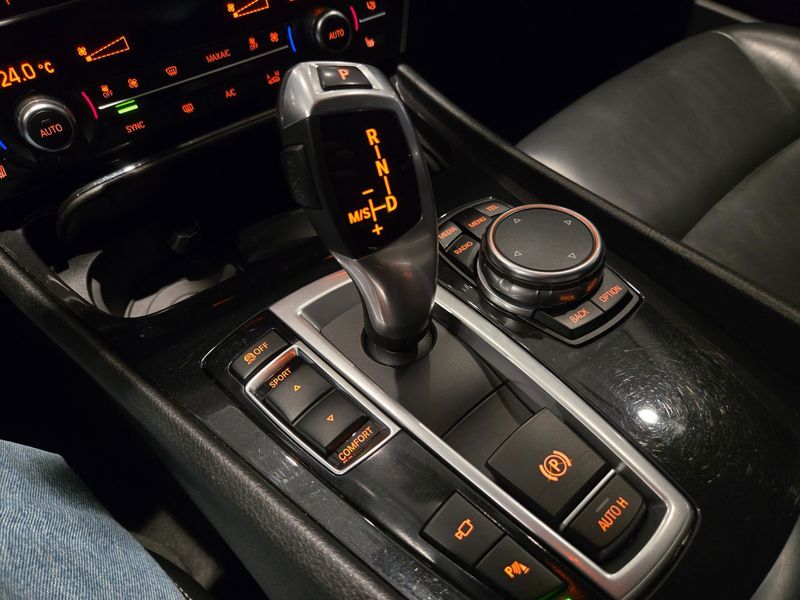 2016 BMW 5 Series GT ED Edition photo 9