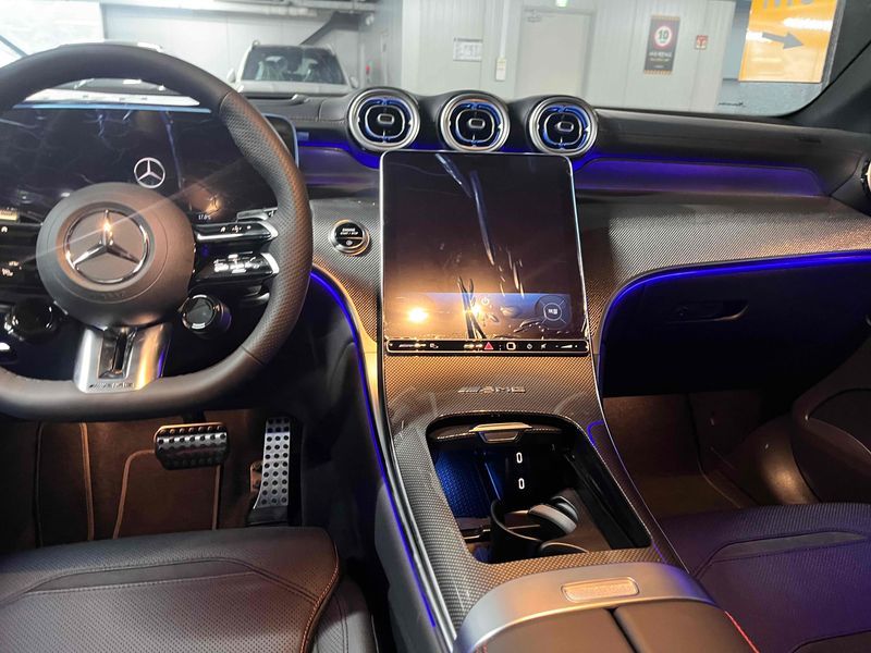 2025 Mercedes-Benz C-Class AMG GLC43 4MATIC photo 8