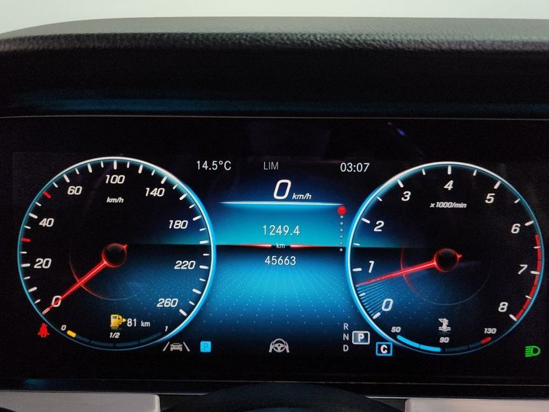 2021 Mercedes-Benz E-Class E250 Avantgarde photo 8