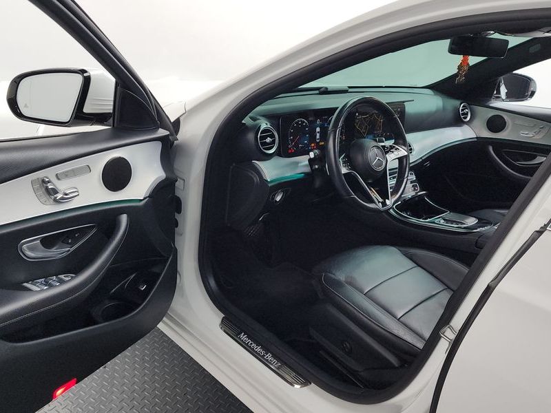 2021 Mercedes-Benz E-Class E250 Avantgarde photo 10