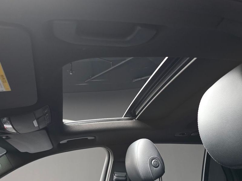 2016 Mercedes-Benz C-Class GLC220 d 4MATIC Premium photo 18
