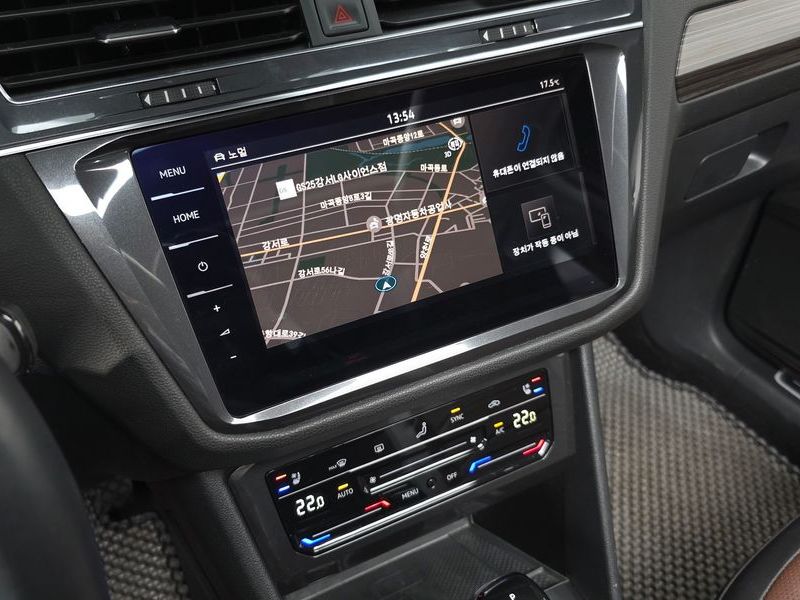 2023 Volkswagen Tiguan 2.0 TSI Prestige photo 15