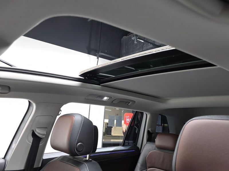 2023 Volkswagen Tiguan 2.0 TSI Prestige photo 19