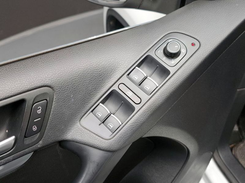 2016 Volkswagen Tiguan 2.0 TDI Comfort 5N photo 18