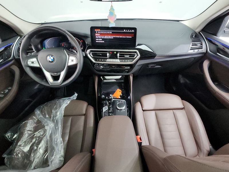 2022 BMW X4 xDrive20i xLine photo 7