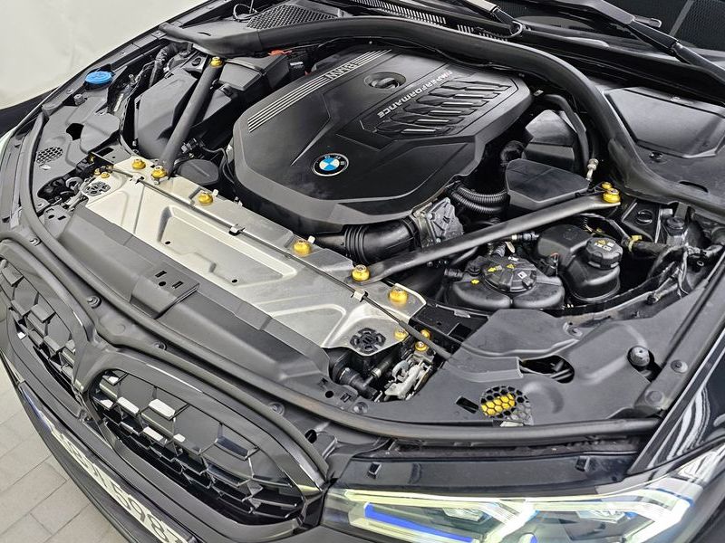 2023 BMW 3 Series M340i photo 20