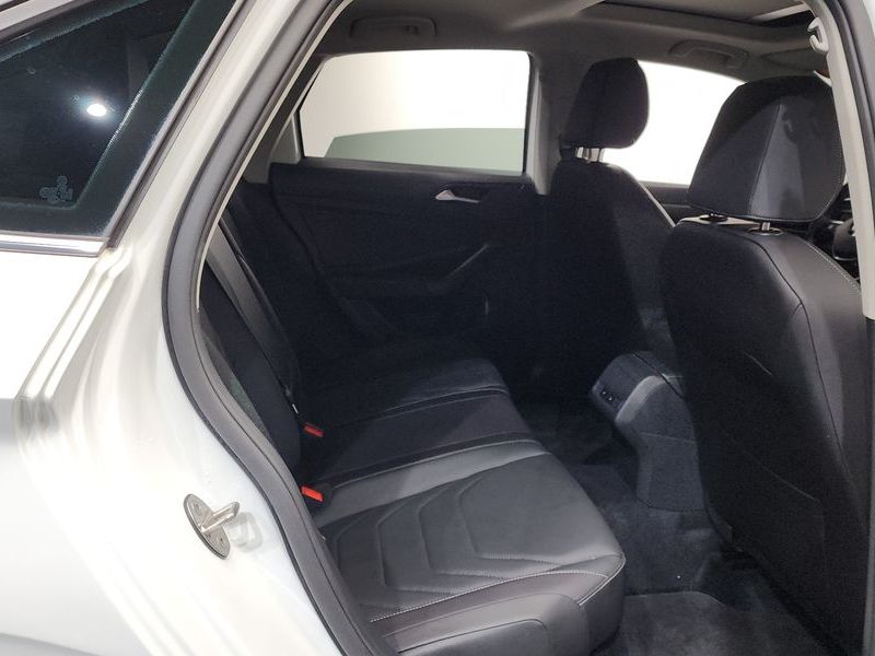 2021 Volkswagen Jetta 1.4 TSI Prestige photo 12