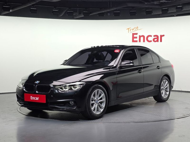 2017 BMW 3 Series 320d photo 1
