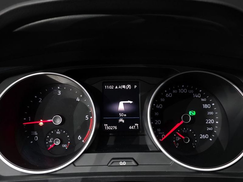 2020 Volkswagen Tiguan 2.0 TDI Premium photo 8