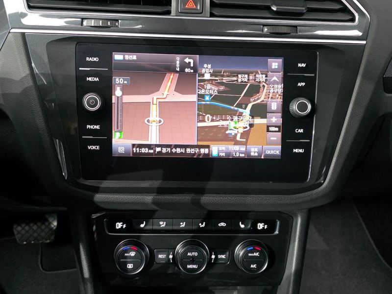 2020 Volkswagen Tiguan 2.0 TDI Premium photo 14
