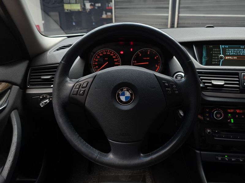 2014 BMW X1 xDrive 18d photo 13