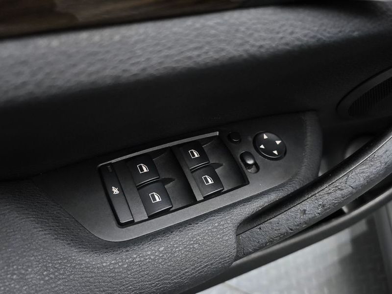 2014 BMW X1 xDrive 18d photo 17