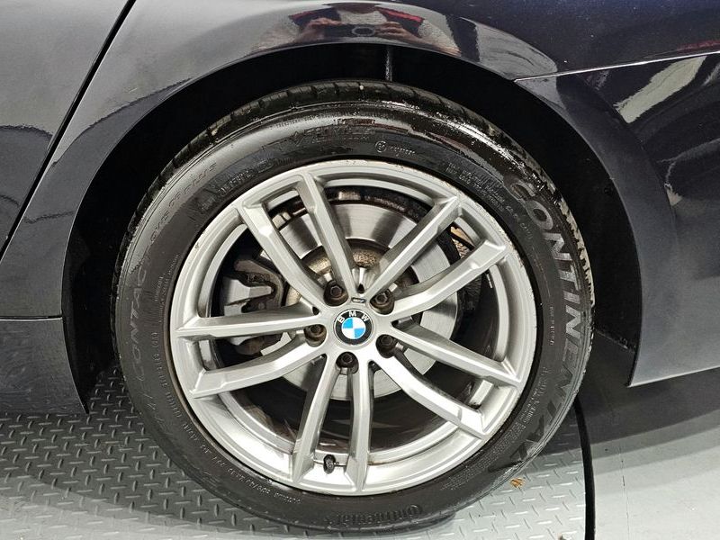 2018 BMW 5 Series 520d xDrive M Sport Package Plus photo 21