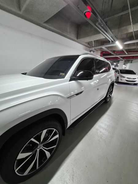 2025 Volkswagen 아틀라스 2.0 TSI R-LINE 6-Seater photo 8