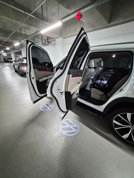 2025 Volkswagen 아틀라스 2.0 TSI R-LINE 6-Seater photo 13