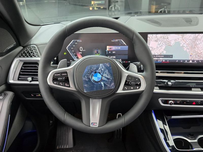 2026 BMW X5 xDrive 40i M Sport photo 13