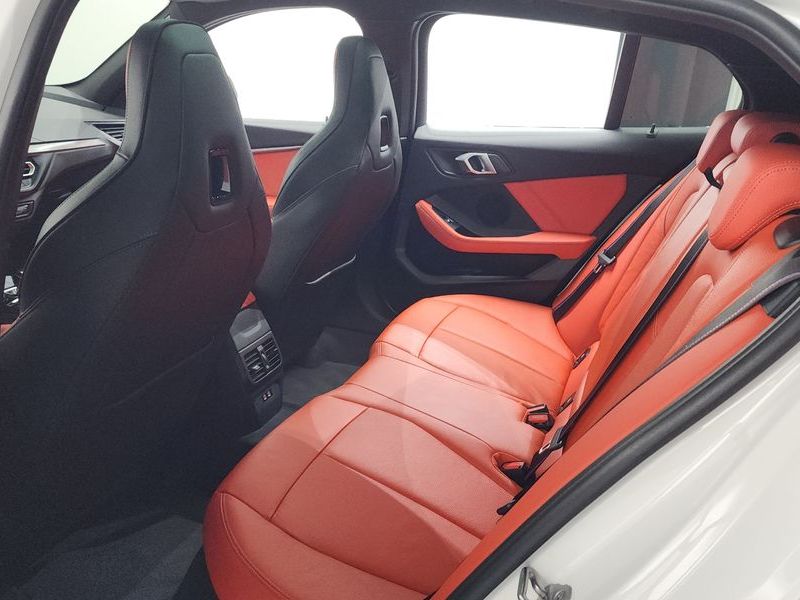 2024 BMW 1시리즈 M135i xDrive photo 20