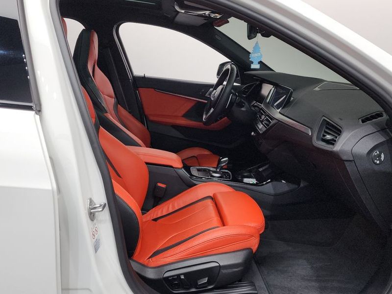 2024 BMW 1시리즈 M135i xDrive photo 26