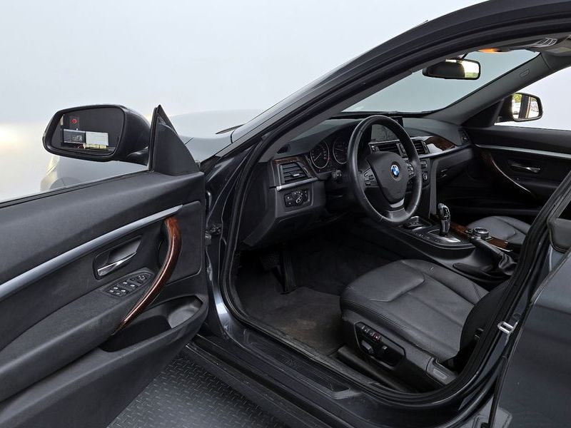2014 BMW 3 Series GT 320d photo 10