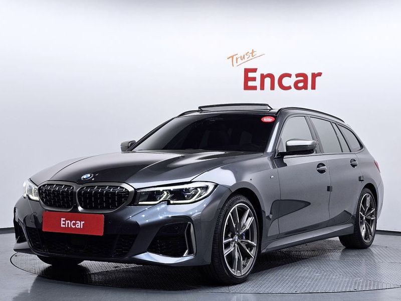 2021 BMW 3 Series M340i xDrive Touring photo 1