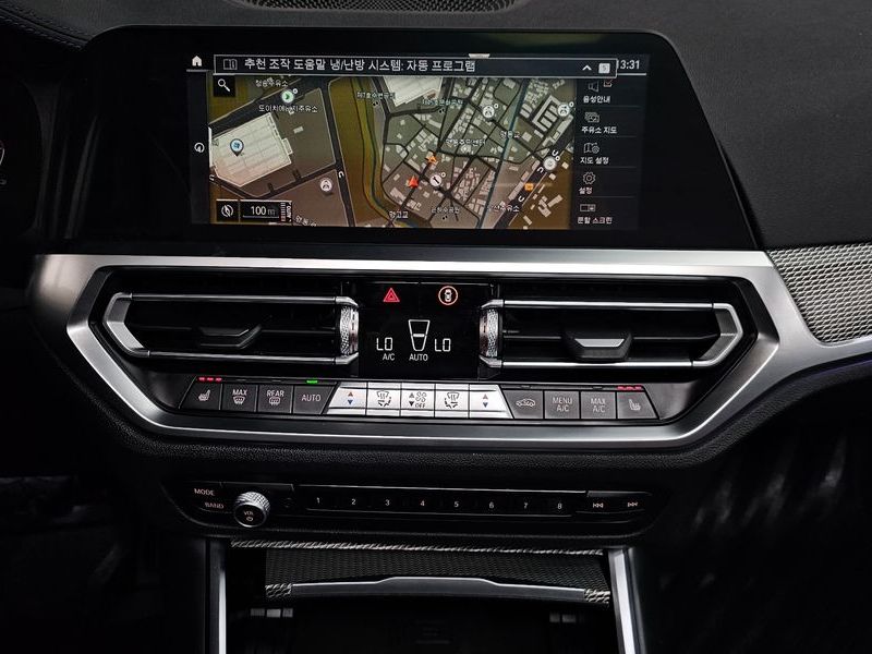 2021 BMW 3 Series M340i xDrive Touring photo 12