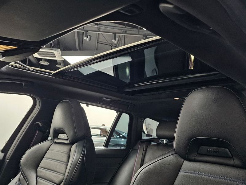 2021 BMW 3 Series M340i xDrive Touring photo 16