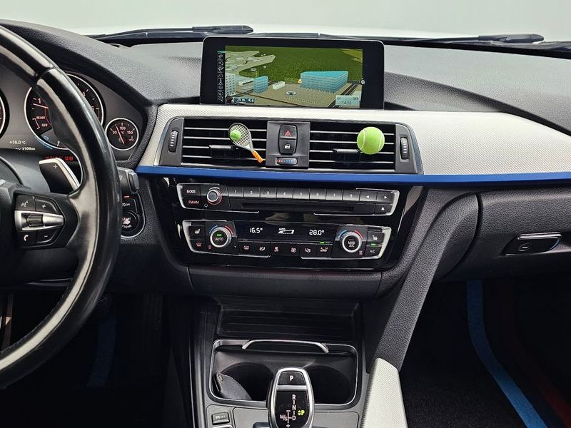 2016 BMW 3 Series 320d M Sport photo 17