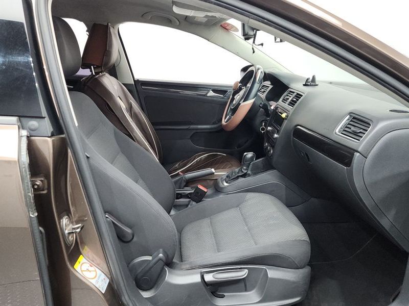 2013 Volkswagen Jetta 1.6 TDI Blue Motion 6th photo 11