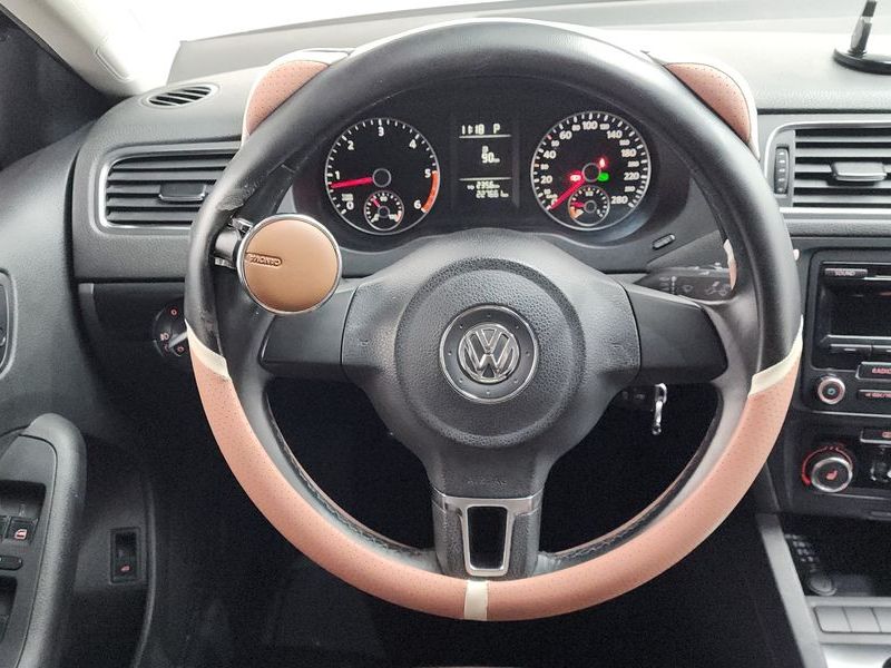 2013 Volkswagen Jetta 1.6 TDI Blue Motion 6th photo 12