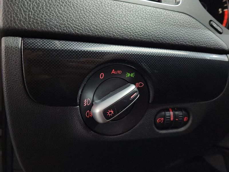 2013 Volkswagen Jetta 1.6 TDI Blue Motion 6th photo 18